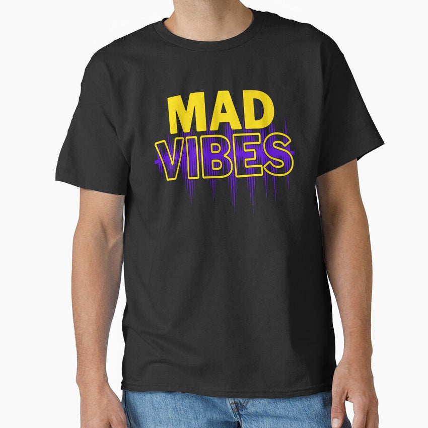 Mad Vibes Sounds - music streetwear design Classic T-Shirt
