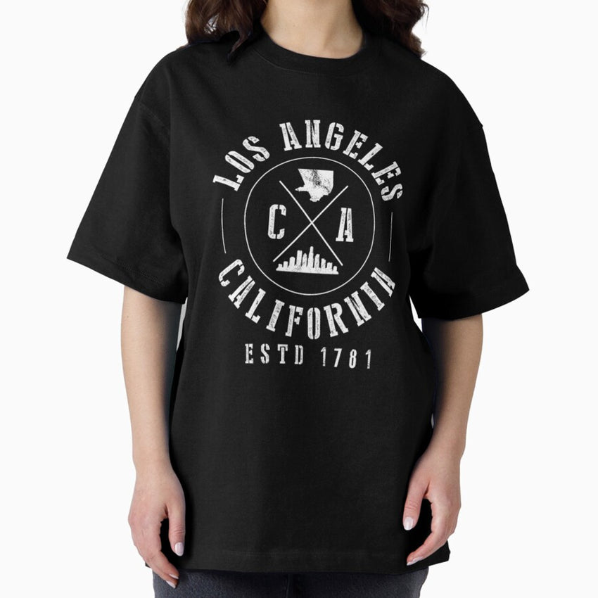Los Angeles California LA Skyline Gift mask shirt Oversized T-Shirt