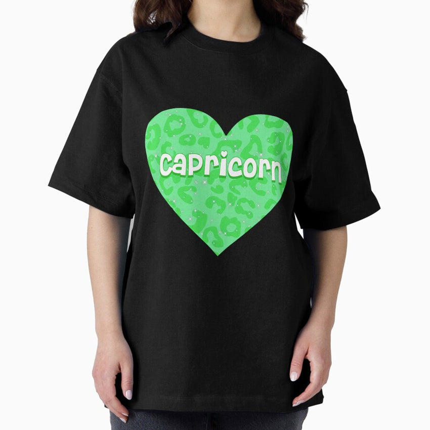 Capricorn green cheetah print heart Oversized T-Shirt
