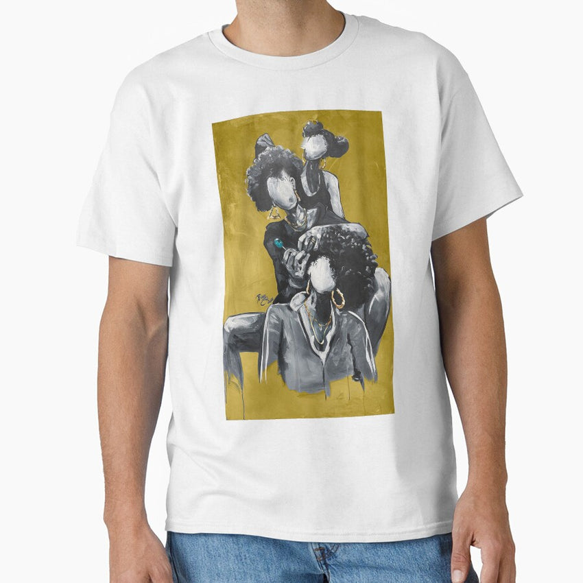 Naturally Queens II GOLD Classic T-Shirt