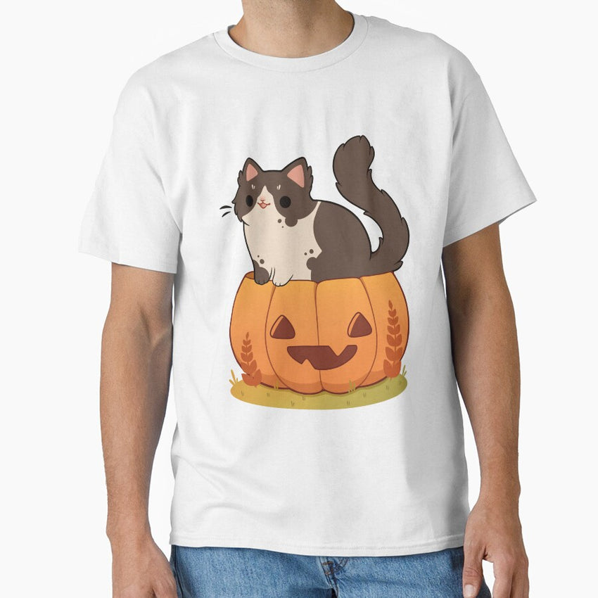 Pumpkin tuxedo cat Classic T-Shirt