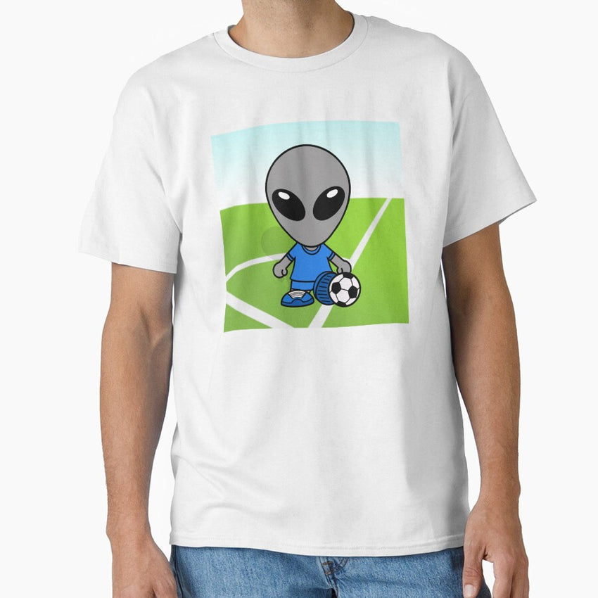 Alien Playing Football / Soccer Classic T-Shirt