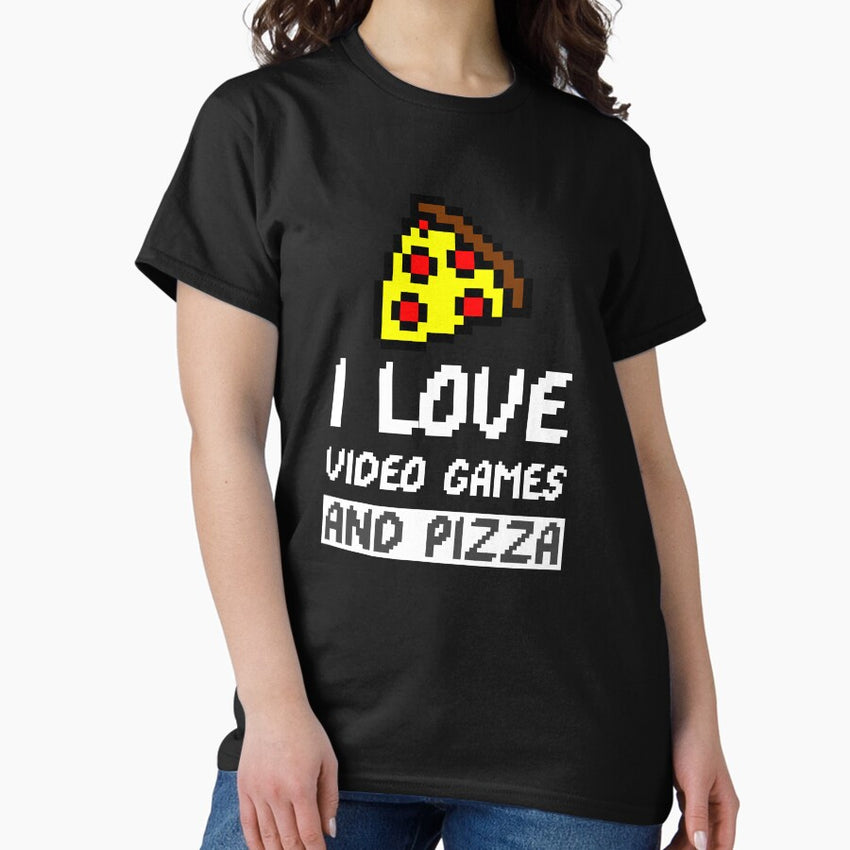 I am a gamer and I love pizza - gamer fast food design retro Classic T-Shirt