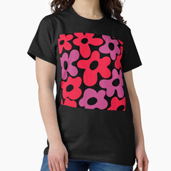 Retro 1960s Red And Pink Flower Pattern On Black Classic T-Shirt