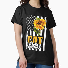 Cat Flag Mom Classic T-Shirt