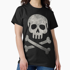 Retro Skull And Crossbones Vintage Design Classic T Shirt