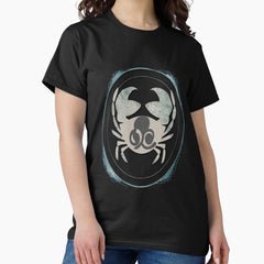 Astrology Zodiac Designs: Cancer, Stylish Crab With A Circle Border Classic T-Shirt