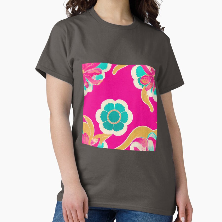 Throwback Doll Floral Classic T-Shirt