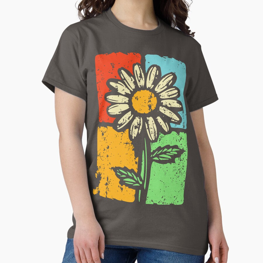 Rustic Daisy on Wood – Vintage Floral Farmhouse Art Classic T-Shirt