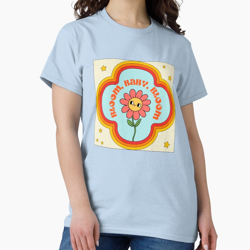 Bloom, Baby, Bloom – Playful Retro Daisy with Groovy Vibes Classic T-Shirt