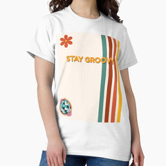 Stay Groovy – Retro 70s Aesthetic Minimal Design Classic T-Shirt