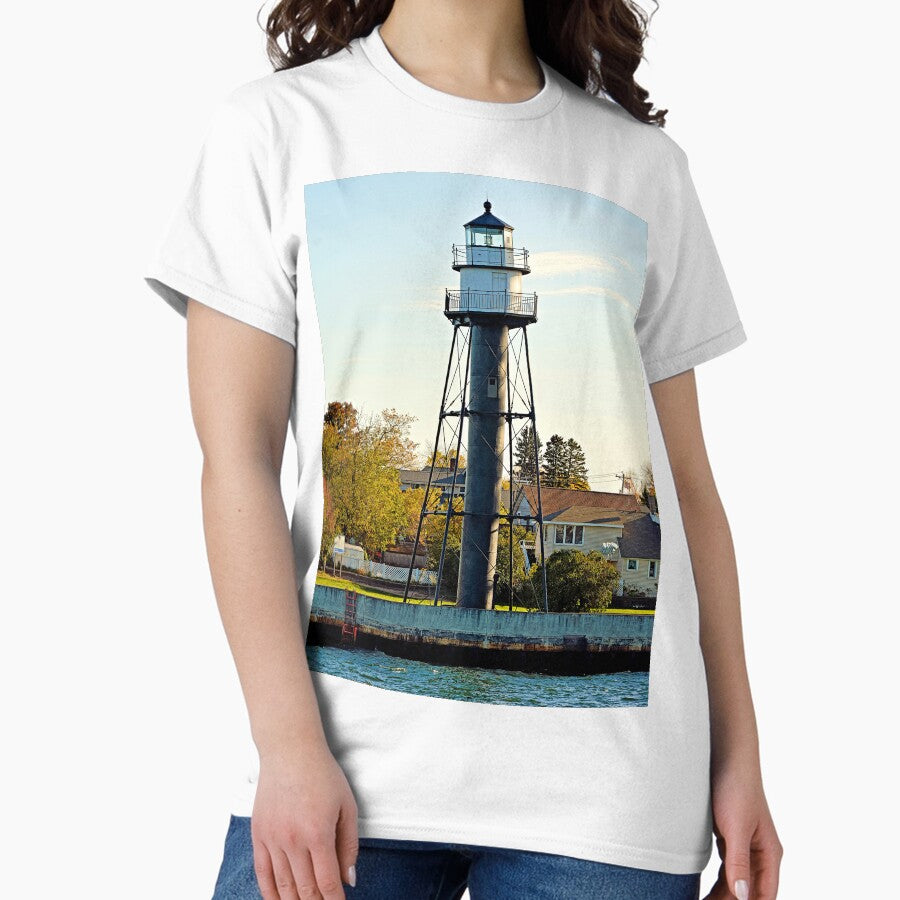 Duluth Harbor South Breakwater Inner Lighthouse Classic T-Shirt