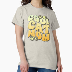 Yellow Cool Cat Mom, Great Slogan For All Moms Who Own A Cat Classic T-Shirt