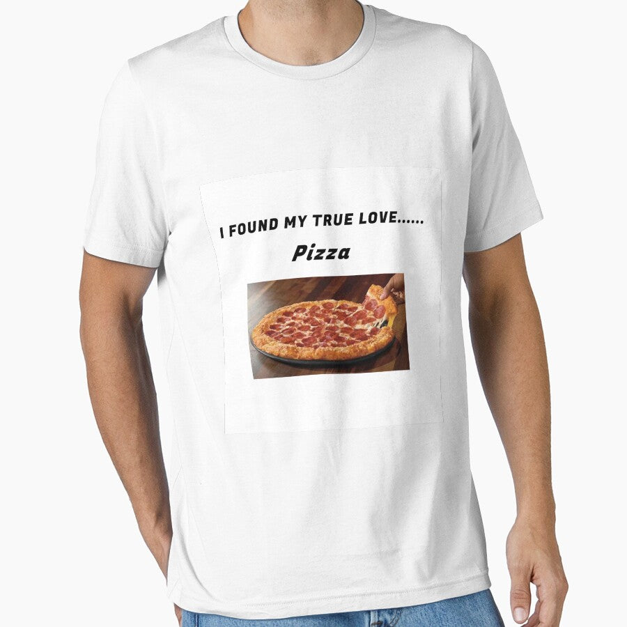 true love... pizza Essential T-Shirt
