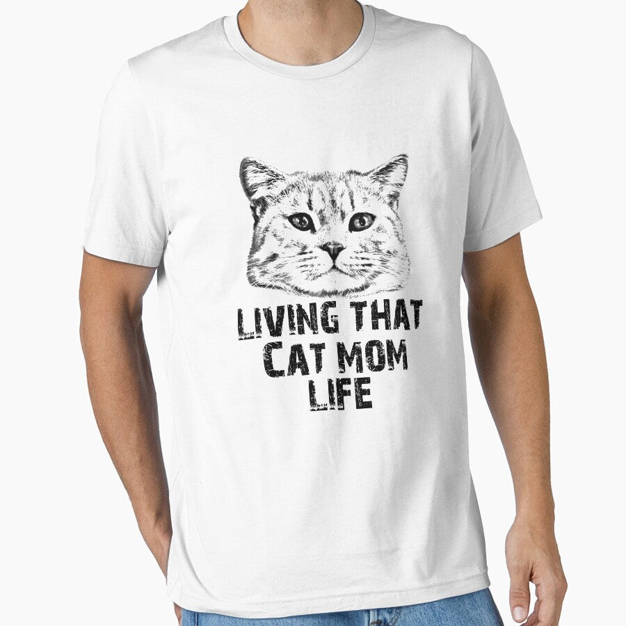 Living that cat mom life Essential T-Shirt