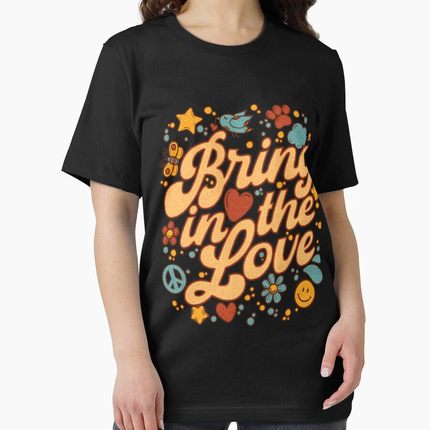 Bring in the love Essential T-Shirt