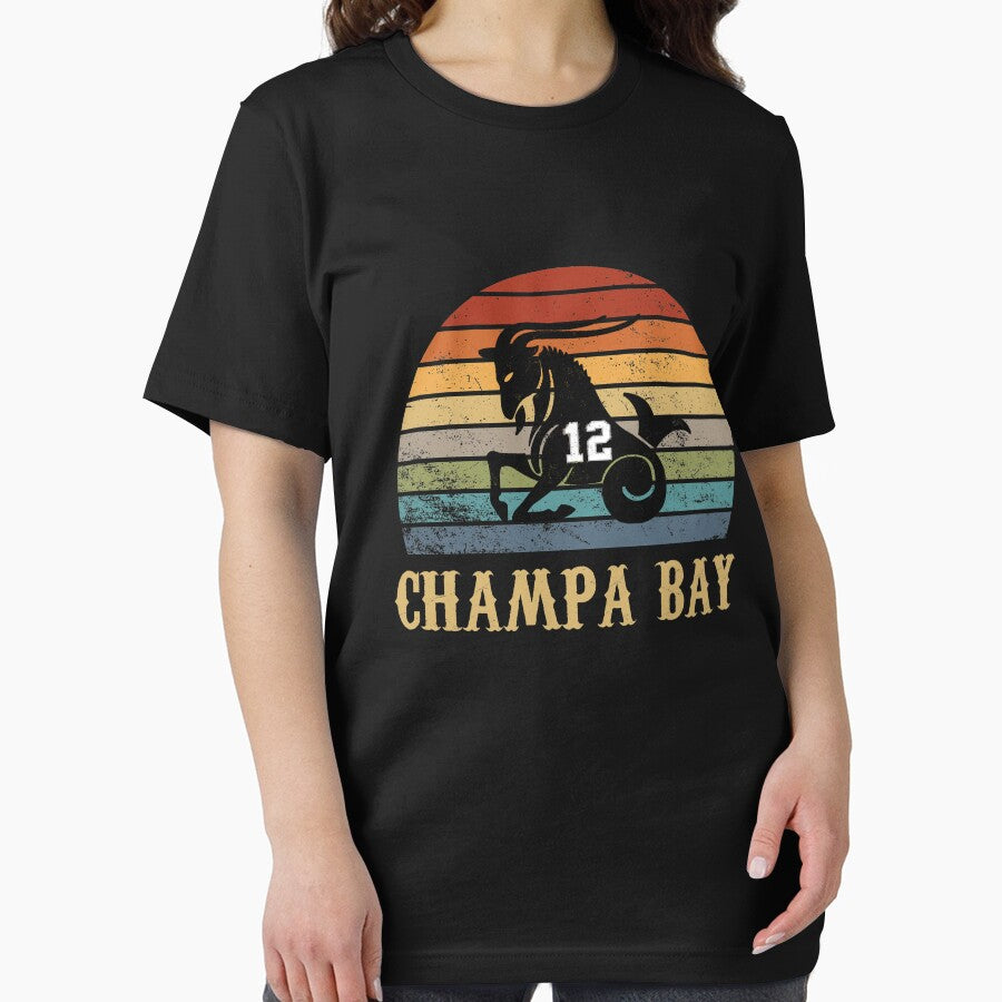 Champa bay retro vintage sunset football fans distressed Essential T-Shirt