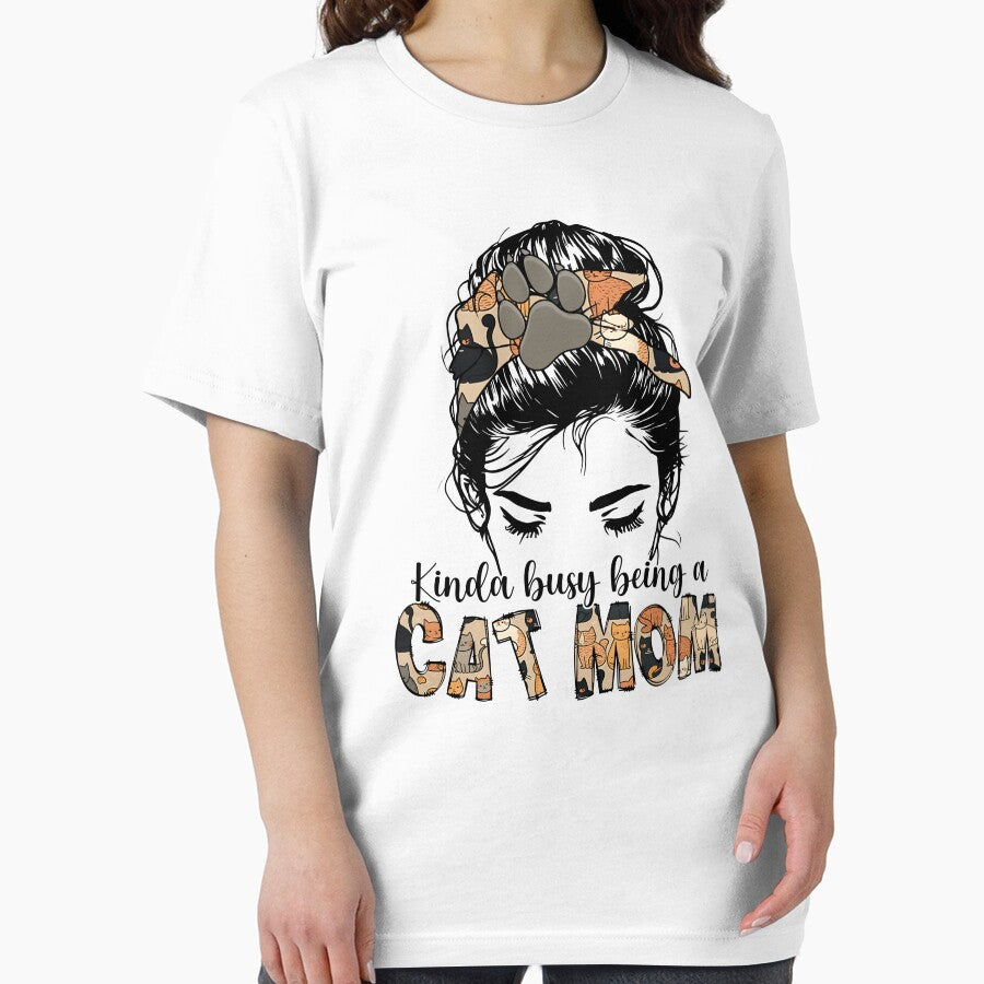 Kinda busy being a cat mom Essential T-Shirt