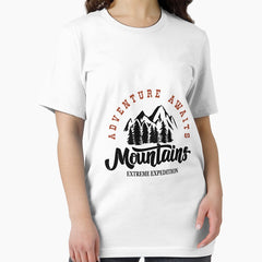 Adventure Awaits Mountains Essential T Shirt