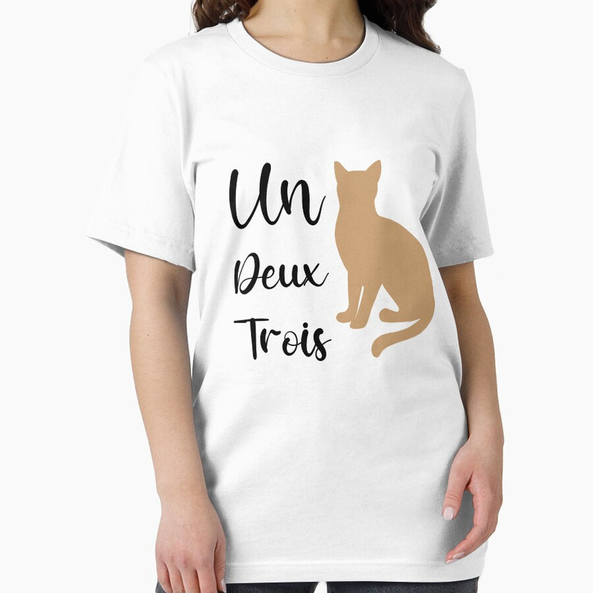 Un Deux Trois Cat,Gifts for Cat Lovers, Cat Clothing Essential T-Shirt