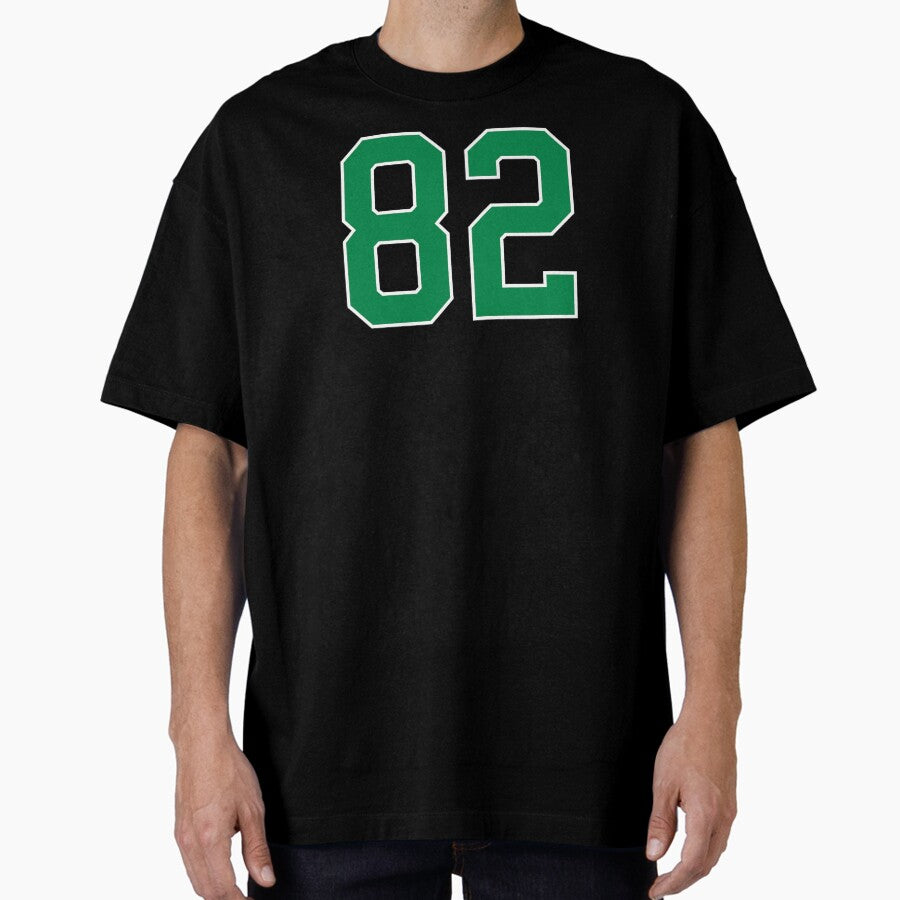 82 number, green lucky sports eighty two Oversized T-Shirt