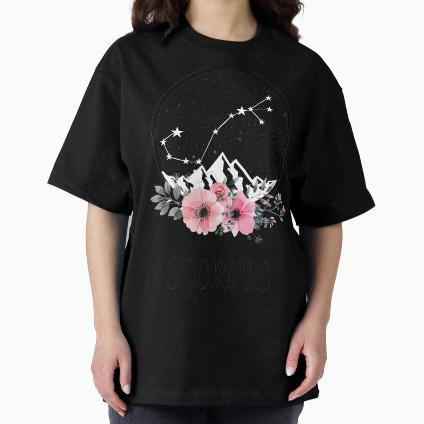 Scorpio zodiac star sign Oversized T-Shirt