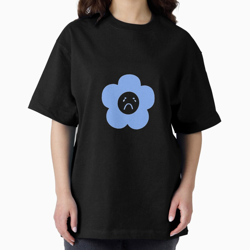 Very sad flower Oversized T-Shirt
