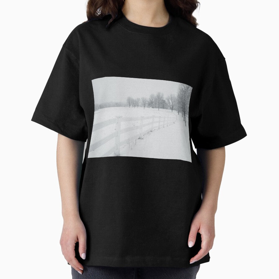 Winter's wonder Oversized T-Shirt