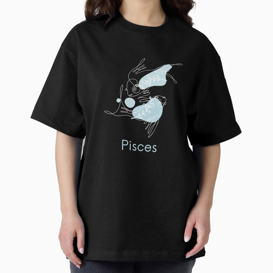 Pisces Art, A Beautiful Gift For People Born Under The Pisces Zodiac Sign Oversized T-Shirt