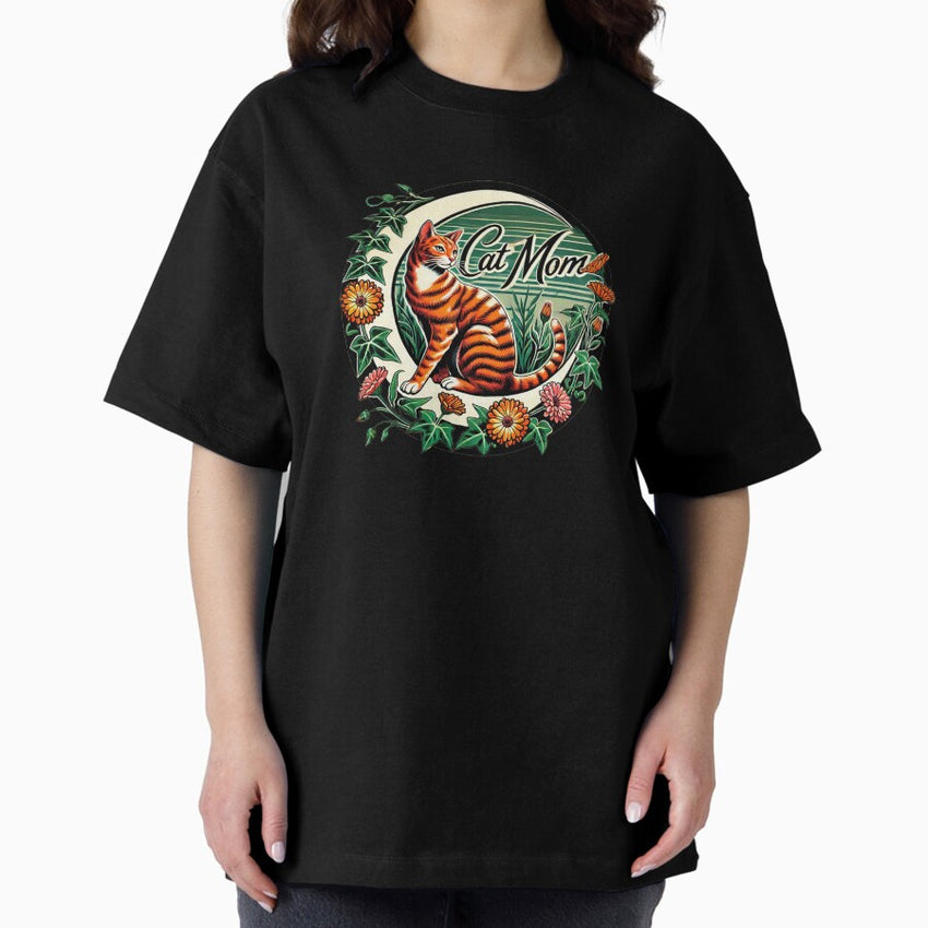 Ginger Cat Mom Oversized T-Shirt