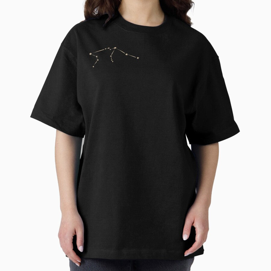 Aquarius zodiac sign horoscope star gold Oversized T-Shirt