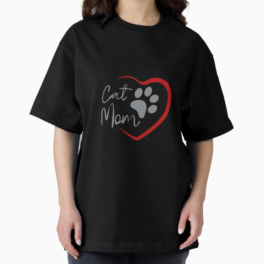 Cat mom with heart - gray text Oversized T-Shirt