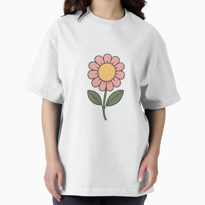 Cute Minimal Daisy Flower – Aesthetic Pink and Yellow Floral Design Oversized T-Shirt